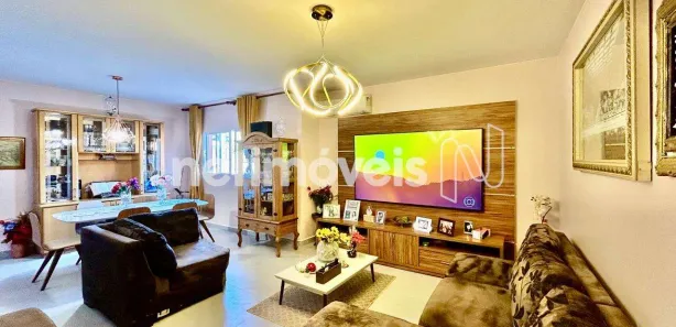 Casa com 4 Quartos à venda, 240m² no Taguatinga Sul, Brasília