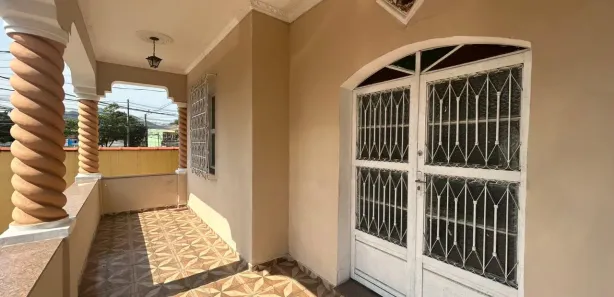 Casa com 3 Quartos para alugar, 100m² no Campo Grande, Rio de Janeiro