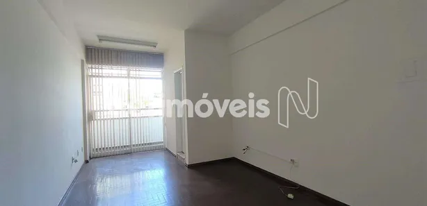 Sala Comercial à venda, 31m² no Santo Antônio, Belo Horizonte