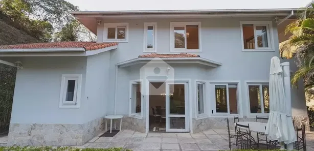 Casa com 5 Quartos para venda ou aluguel, 435m² no Pedro do Rio, Petrópolis