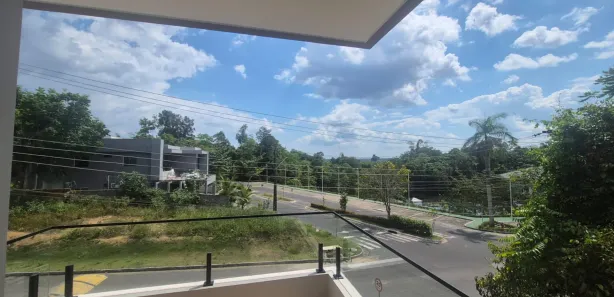 Casa de Condomínio com 3 Quartos para alugar, 280m² no Ponta Negra, Manaus