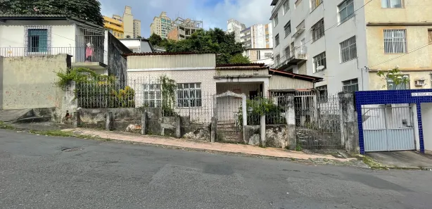 Lote/Terreno à venda, 347m² no Federação, Salvador