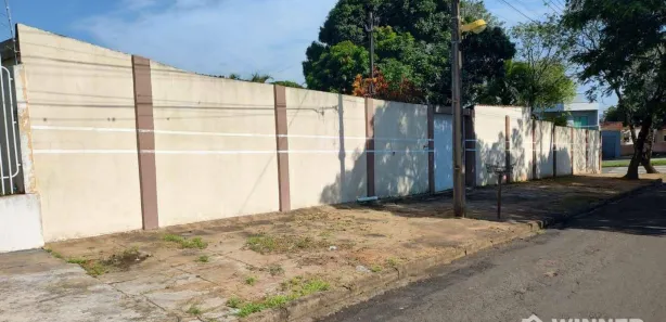 Casa com 5 Quartos para alugar, 500m² no Jardim Paulista, Paranavaí