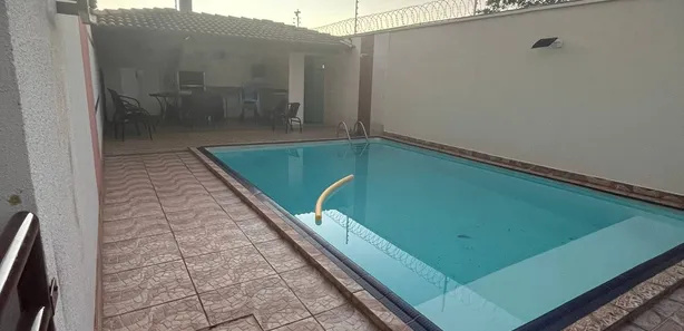 Casa de Condomínio com 3 Quartos para alugar, 130m² no Plano Diretor Sul, Palmas