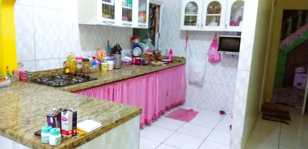 Casa com 4 Quartos à venda, 242m² no Compensa, Manaus