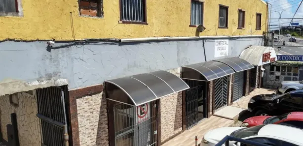 Galpão/Depósito/Armazém com 3 Quartos para alugar, 130m² no Itapuã, Salvador