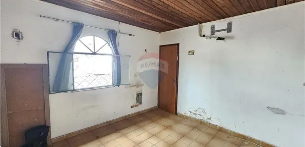 Casa com 6 Quartos à venda, 207m² no Nossa Senhora das Graças, Manaus