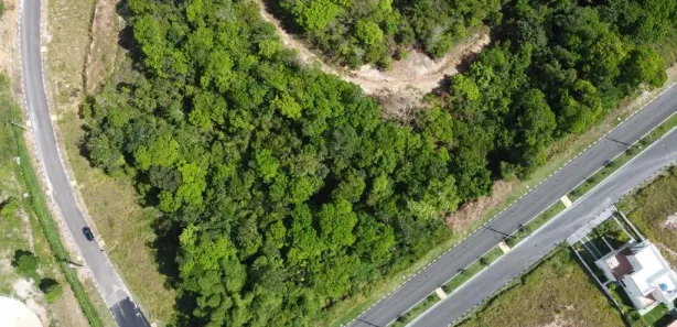 Lote/Terreno à venda, 2000m² no Centro, Simões Filho