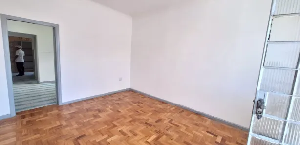 Casa com 3 Quartos para alugar, 110m² no Santa Tereza, Belo Horizonte