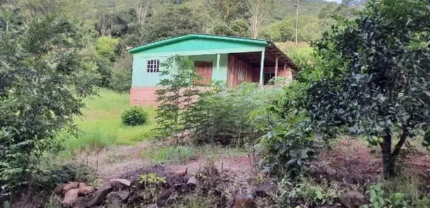Fazenda/Sítio com 3 Quartos à venda, 90000m² no , Caraá