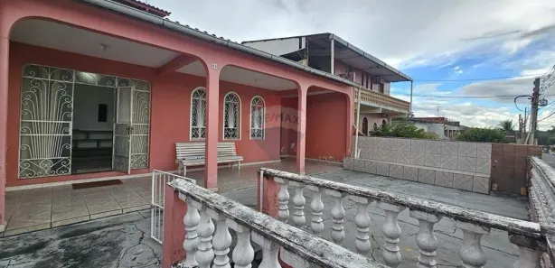 Casa com 4 Quartos à venda, 347m² no Aleixo, Manaus