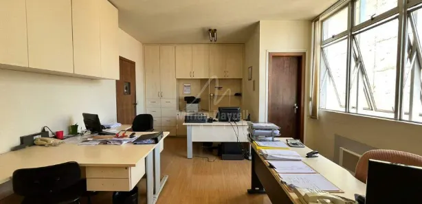 Sala Comercial à venda, 138m² no Santo Agostinho, Belo Horizonte