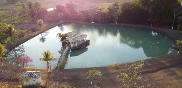 Fazenda/Sítio com 2 Quartos à venda, 131916m² no , Paraopeba