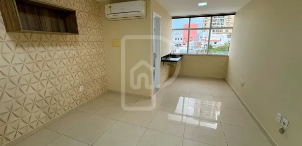 Sala Comercial para alugar, 25m² no Candelária, Natal