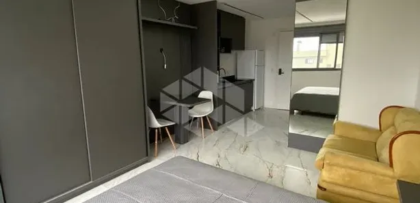 Flat com 1 Quarto para alugar, 29m² no Mont Serrat, Porto Alegre