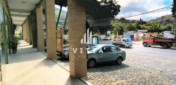 Ponto Comercial para alugar, 30m² no Nogueira, Petrópolis