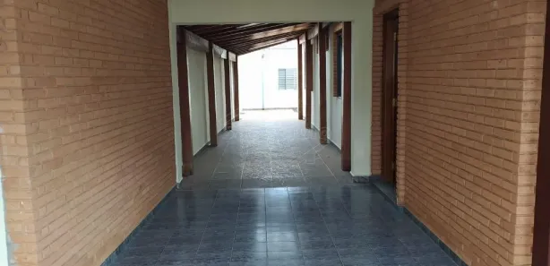 Casa com 4 Quartos à venda, 223m² no Vila Yamada, Araraquara
