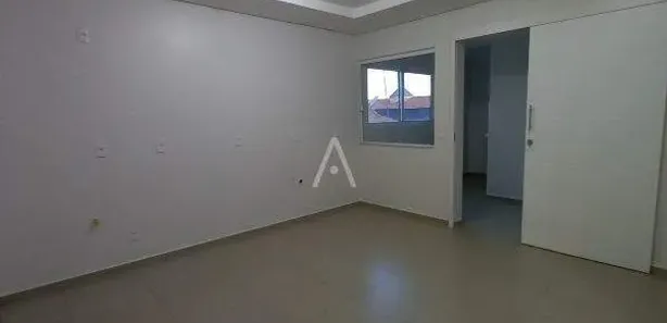 Apartamento com 3 Quartos para alugar, 90m² no Jardim La Salle, Toledo