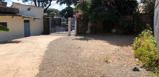 Lote/Terreno para alugar, 311m² no Saudade, Belo Horizonte