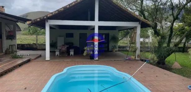 Fazenda/Sítio com 4 Quartos à venda, 250m² no Trapiche, Macaé