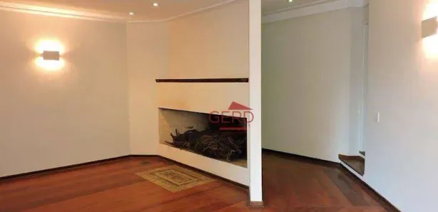 Casa com 6 Quartos para venda ou aluguel, 550m² no Jardim Marilu, Carapicuíba