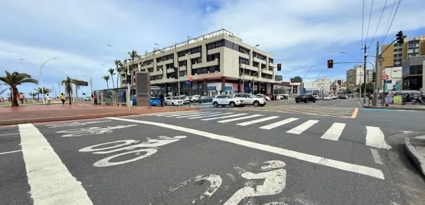 Sala Comercial à venda, 76m² no Pituba, Salvador