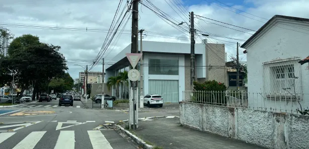 Ponto Comercial para alugar, 80m² no Petrópolis, Natal
