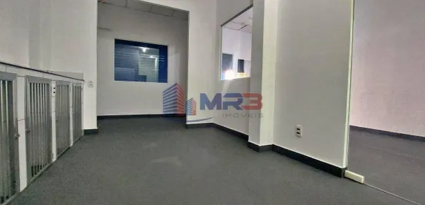 Ponto Comercial para alugar, 90m² no Tanque, Rio de Janeiro