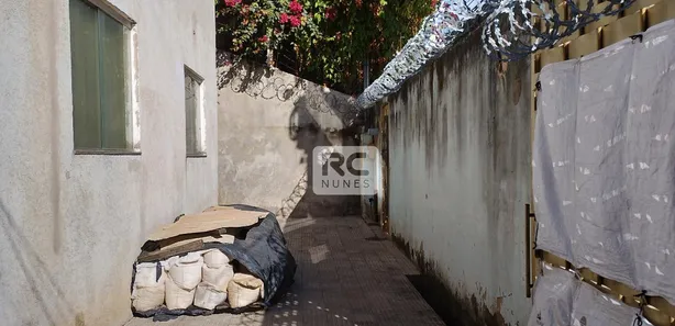Casa com 5 Quartos à venda, 100m² no São Lucas, Belo Horizonte
