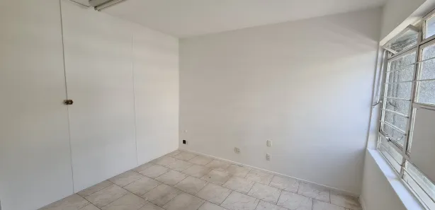 Sala Comercial para alugar, 42m² no Funcionários, Belo Horizonte