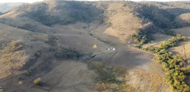 Fazenda/Sítio com 1 Quarto à venda, 400000m² no , Paraopeba