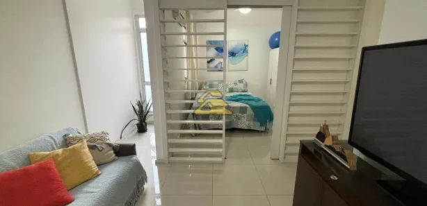 Apartamento com 2 Quartos à venda, 60m² no Leme, Rio de Janeiro
