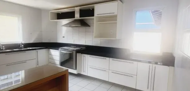 Casa com 3 Quartos à venda, 500m² no Stella Maris, Salvador