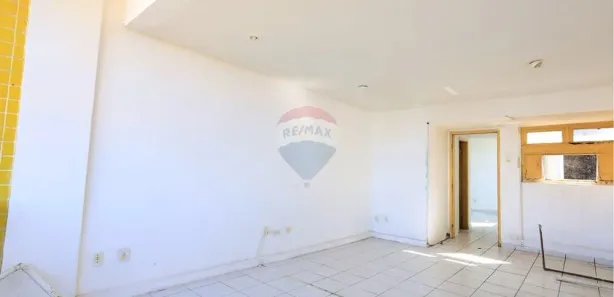 Sala Comercial à venda, 60m² no Santo Antônio, Recife