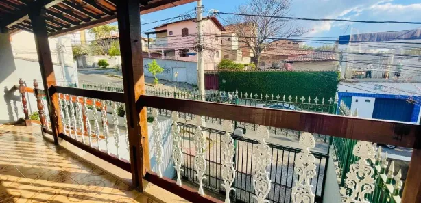 Casa com 5 Quartos para alugar, 240m² no Universitário, Belo Horizonte