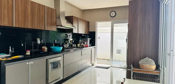 Casa de Condomínio com 4 Quartos à venda, 220m² no Jardins Verona, Goiânia