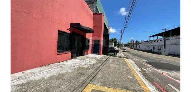 Ponto Comercial à venda, 247m² no Lagoa Nova, Natal