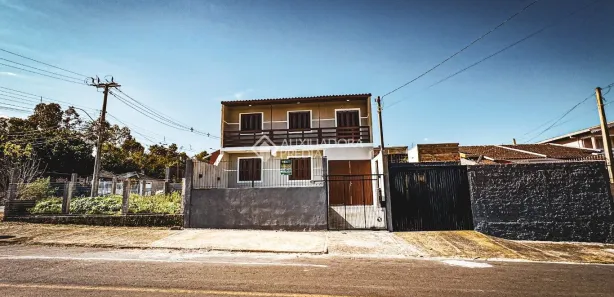 Sobrado com 3 Quartos à venda, 142m² no Jardim do Bosque, Cachoeirinha