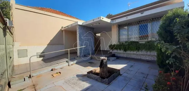 Casa com 2 Quartos à venda, 229m² no Centro, Araraquara