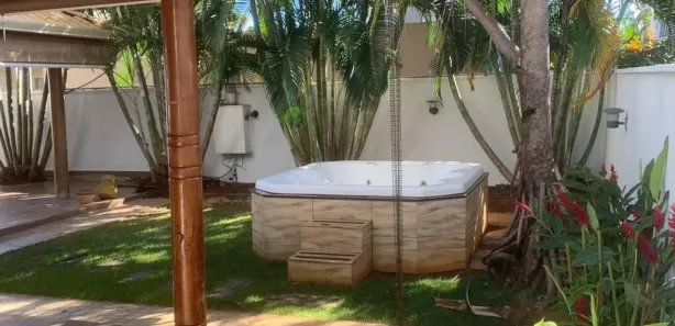 Sobrado com 4 Quartos para alugar, 270m² no Jardins Valência, Goiânia