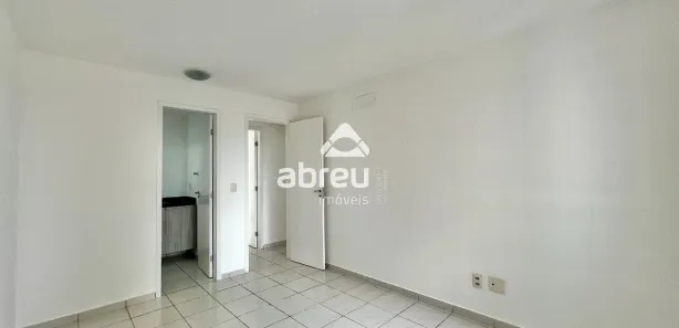 Apartamento com 3 Quartos para alugar, 76m² no Candelária, Natal