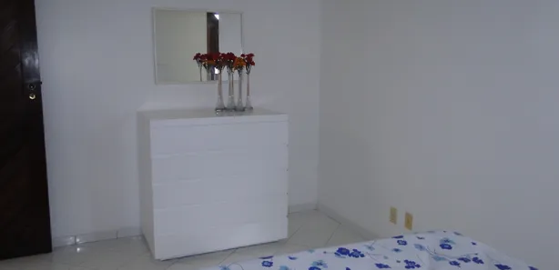 Casa com 4 Quartos para alugar, 200m² no Centro, Camaçari