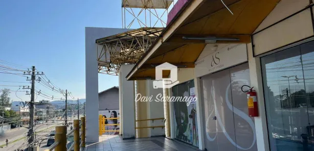 Sala Comercial à venda, 32m² no Itaipu, Niterói