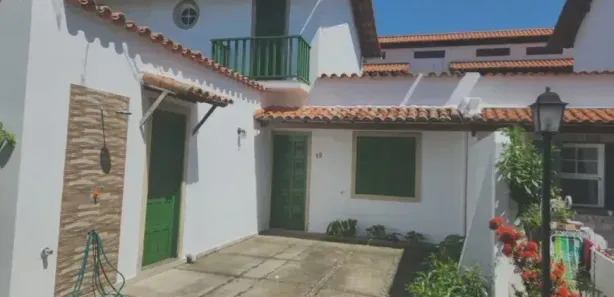 Casa de Condomínio com 3 Quartos para alugar, 300m² no Peró, Cabo Frio