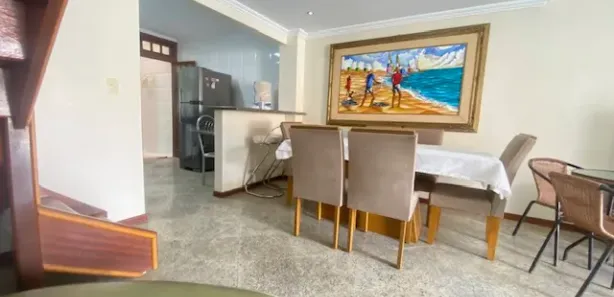 Casa de Condomínio com 2 Quartos para alugar, 100m² no Ogiva, Cabo Frio