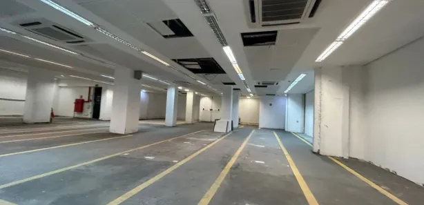 Ponto Comercial para alugar, 140m² no Savassi, Belo Horizonte