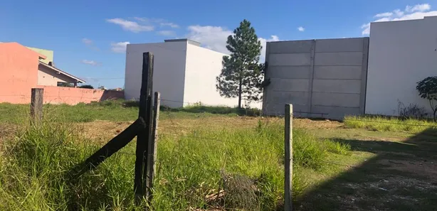 Lote/Terreno à venda, 300m² no COHAB, Cachoeirinha