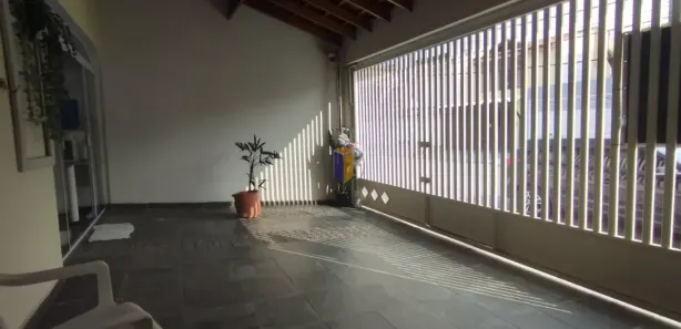Casa com 3 Quartos à venda, 162m² no Jardim Gutierres, Sorocaba