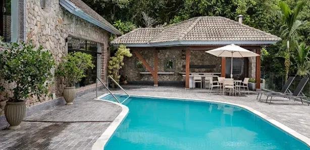 Casa de Condomínio com 4 Quartos para venda ou aluguel, 700m² no Balneario Praia do Perequê, Guarujá