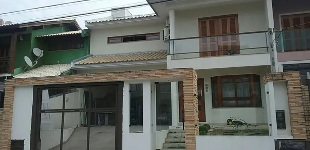Sobrado com 4 Quartos à venda, 240m² no Parque da Matriz, Cachoeirinha